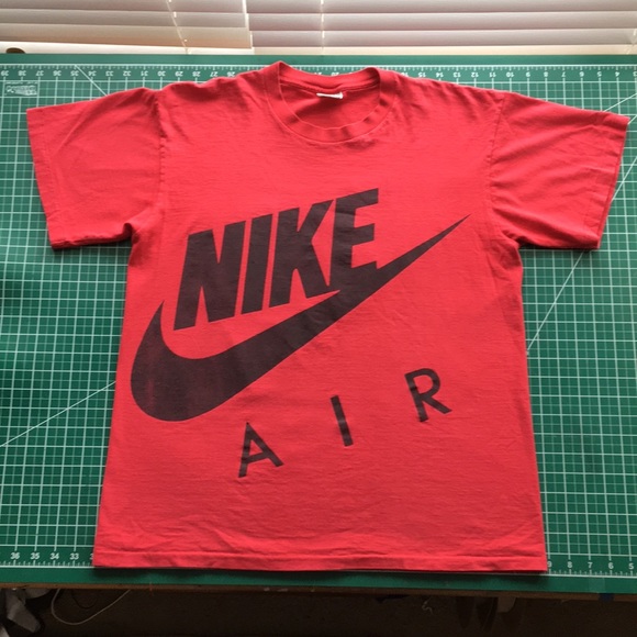 vintage nike air t shirt